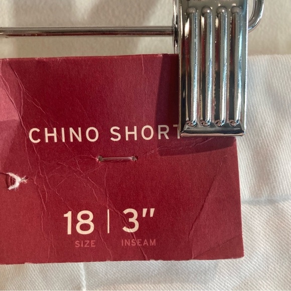 MERONA Sz 18 Embroidered Lemons Chino Style 3” Inseam Front Pockets Shorts NEW - Picture 6 of 8